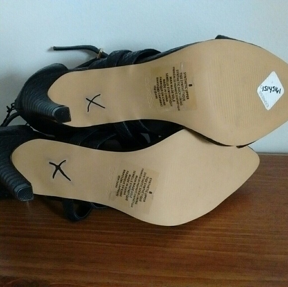 New Express Heels - Picture 8 of 8